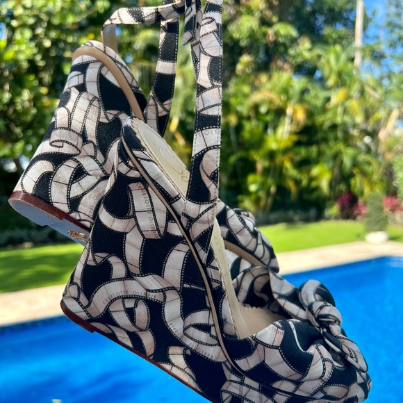 Charlotte Olympia Wedges - Picture 12 of 12